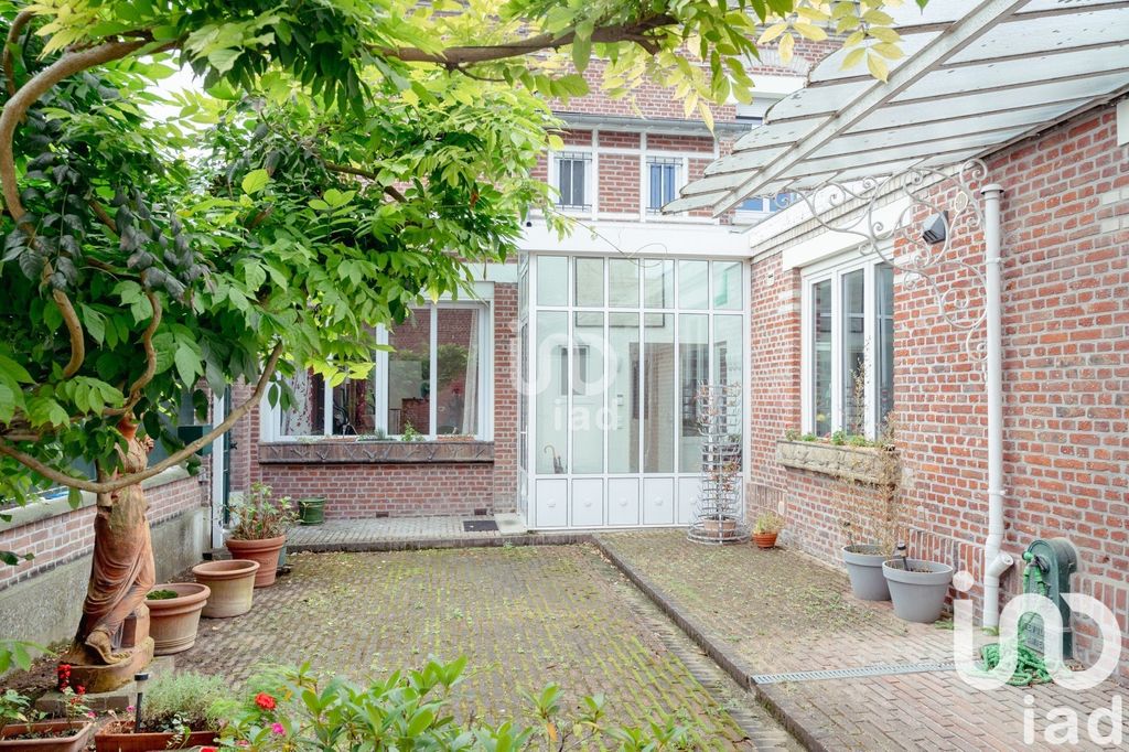 Achat maison à vendre 6 chambres 250 m² - Amiens