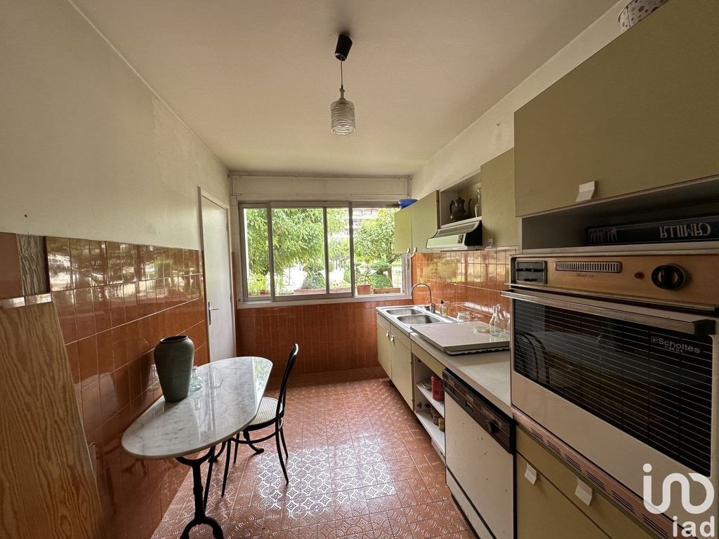 Achat appartement à vendre 3 pièces 82 m² - Aix-en-Provence