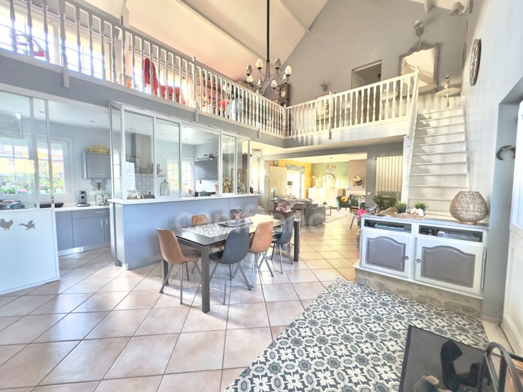 Achat maison à vendre 3 chambres 196 m² - Épône