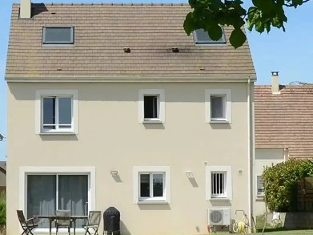 Achat maison à vendre 3 chambres 103 m² - Saulx-Marchais