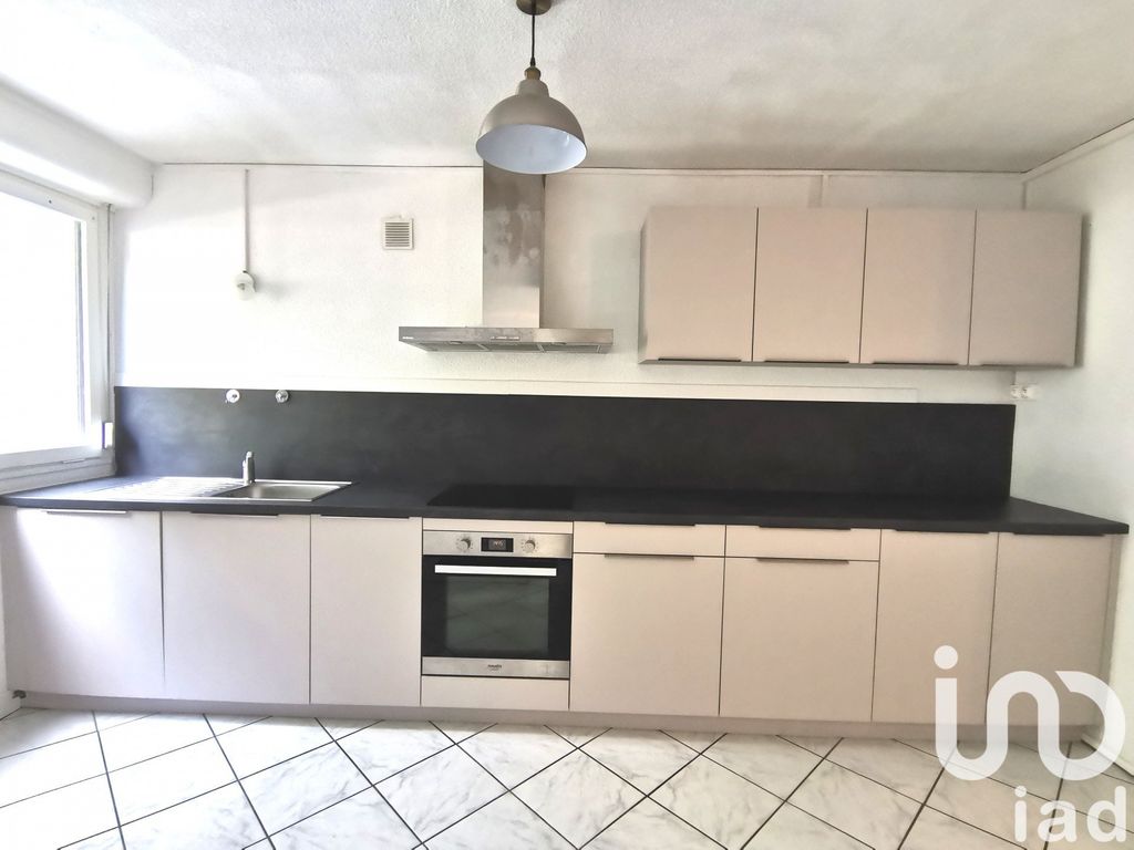 Achat appartement à vendre 4 pièces 73 m² - Cluses