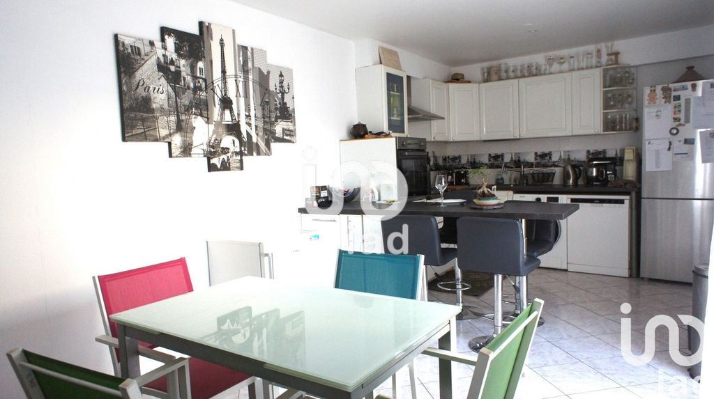 Achat appartement à vendre 4 pièces 87 m² - Marseille 15ème arrondissement