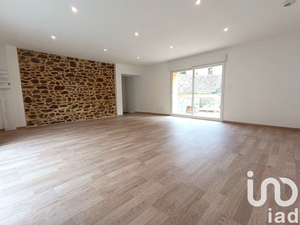 Achat maison à vendre 3 chambres 133 m² - Le Bourgneuf-la-Forêt