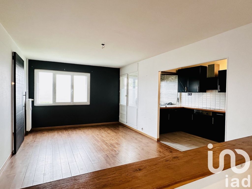 Achat appartement à vendre 4 pièces 83 m² - Fleury-les-Aubrais