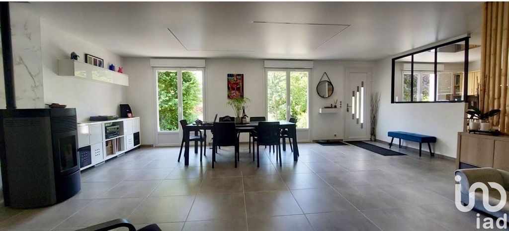 Achat maison à vendre 3 chambres 143 m² - Courlon-sur-Yonne