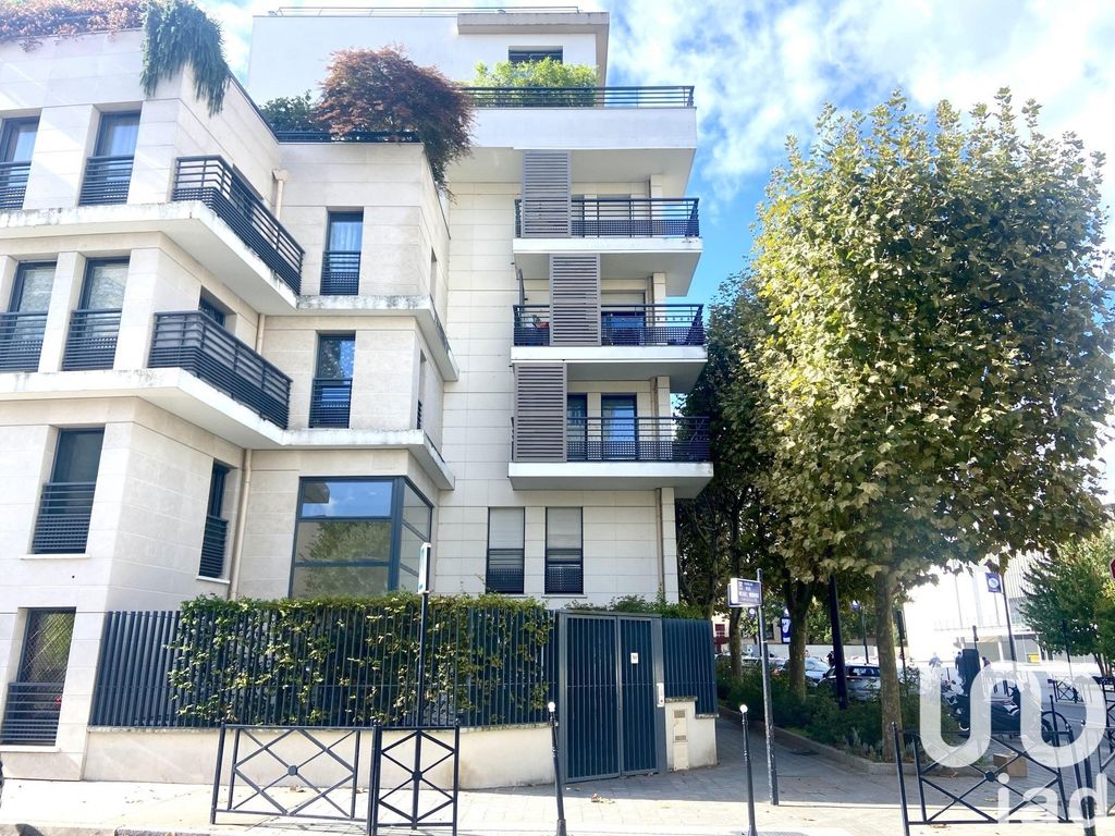 Achat appartement 3 pièce(s) Courbevoie