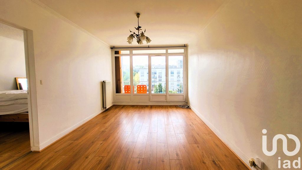 Achat appartement à vendre 3 pièces 58 m² - Vitry-sur-Seine