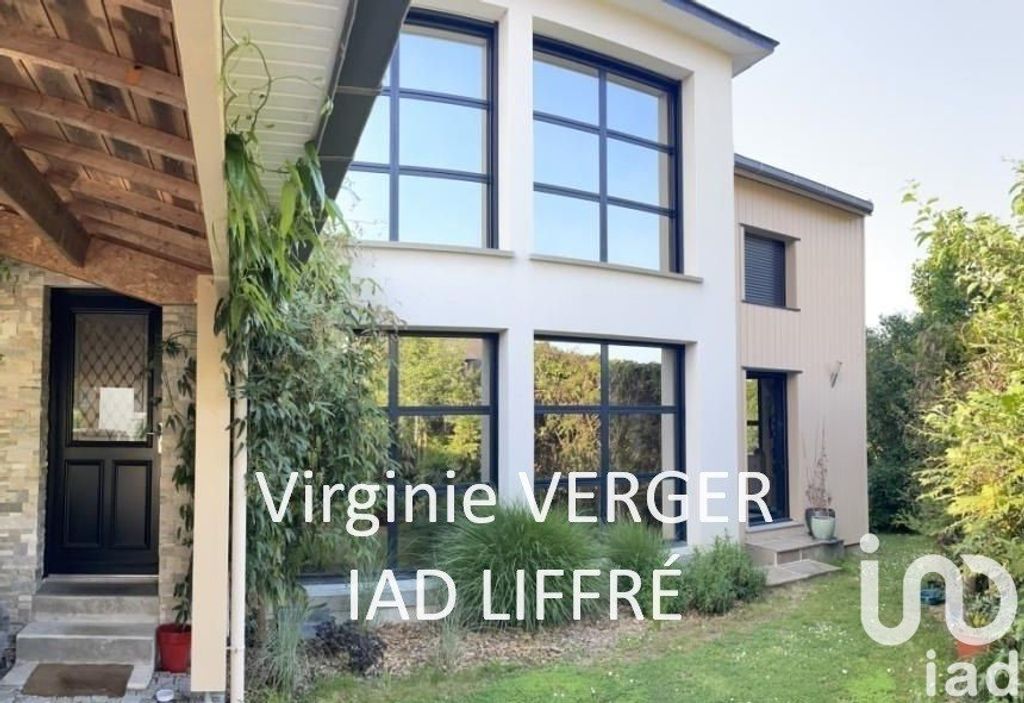 Achat maison à vendre 4 chambres 183 m² - Liffré