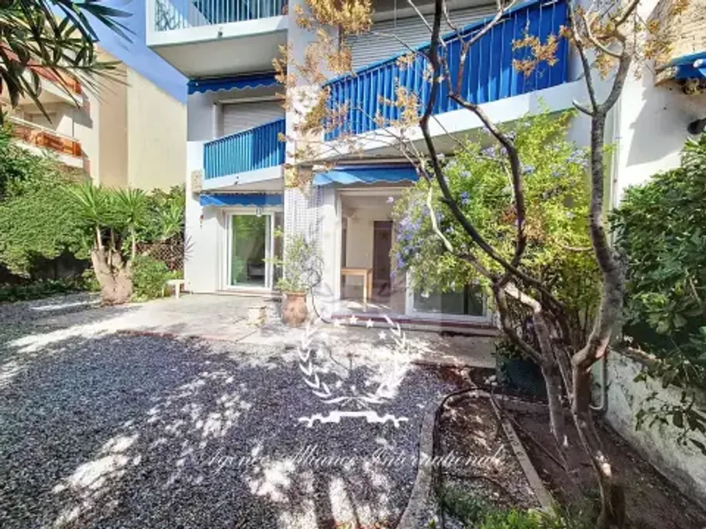 Achat appartement à vendre 3 pièces 88 m² - Cannes