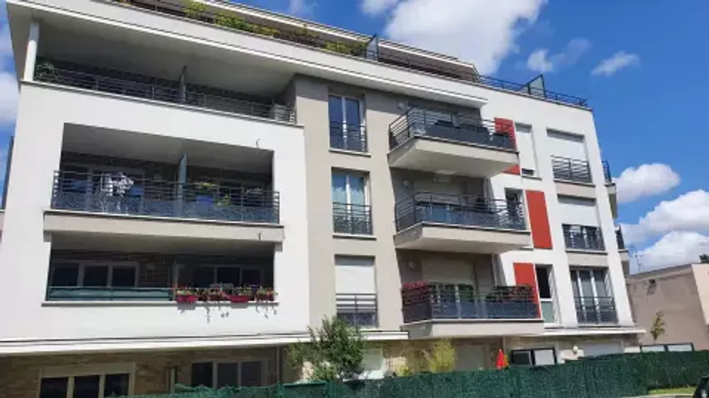 Achat appartement à vendre 4 pièces 96 m² - Livry-Gargan