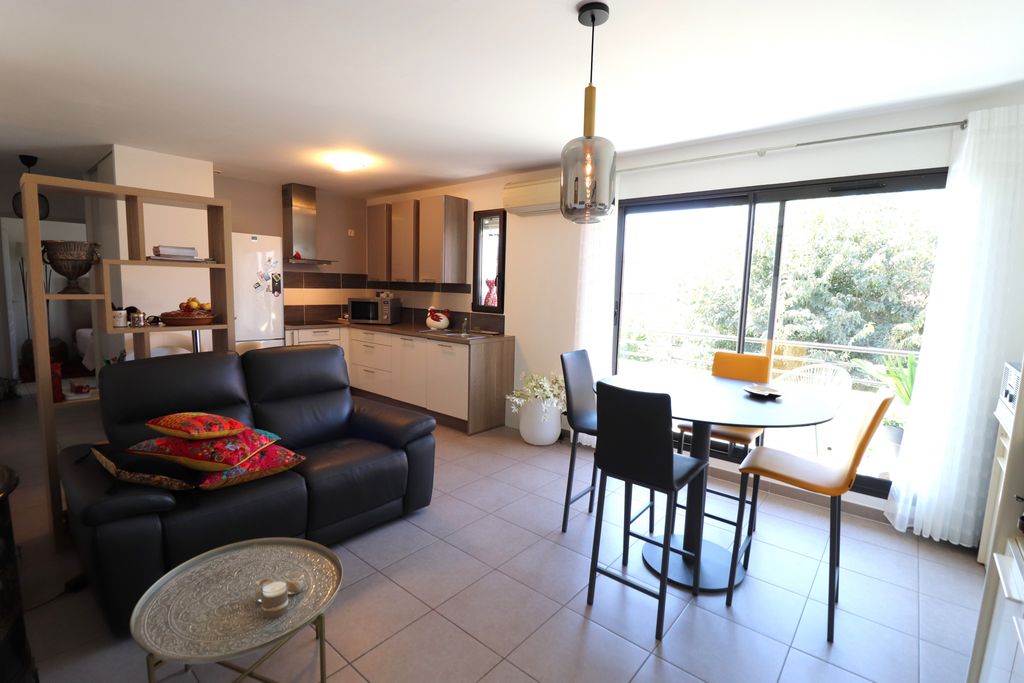 Achat appartement à vendre 2 pièces 44 m² - Saint-André