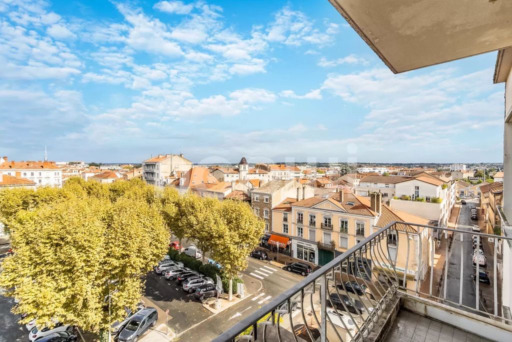 Achat appartement à vendre 4 pièces 113 m² - Villefranche-sur-Saône