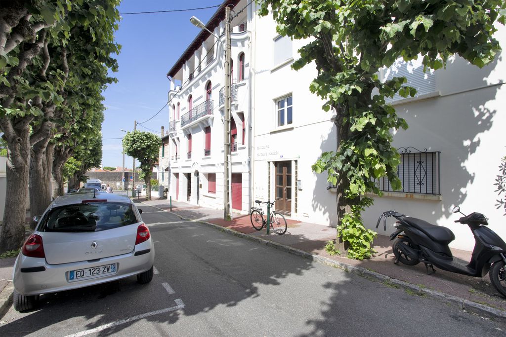 Achat appartement à vendre 3 pièces 55 m² - Biarritz