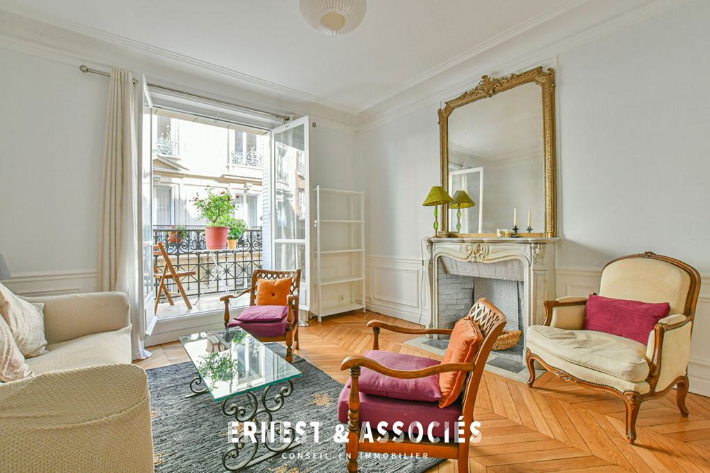 Achat appartement à vendre 4 pièces 84 m² - Paris 10ème arrondissement