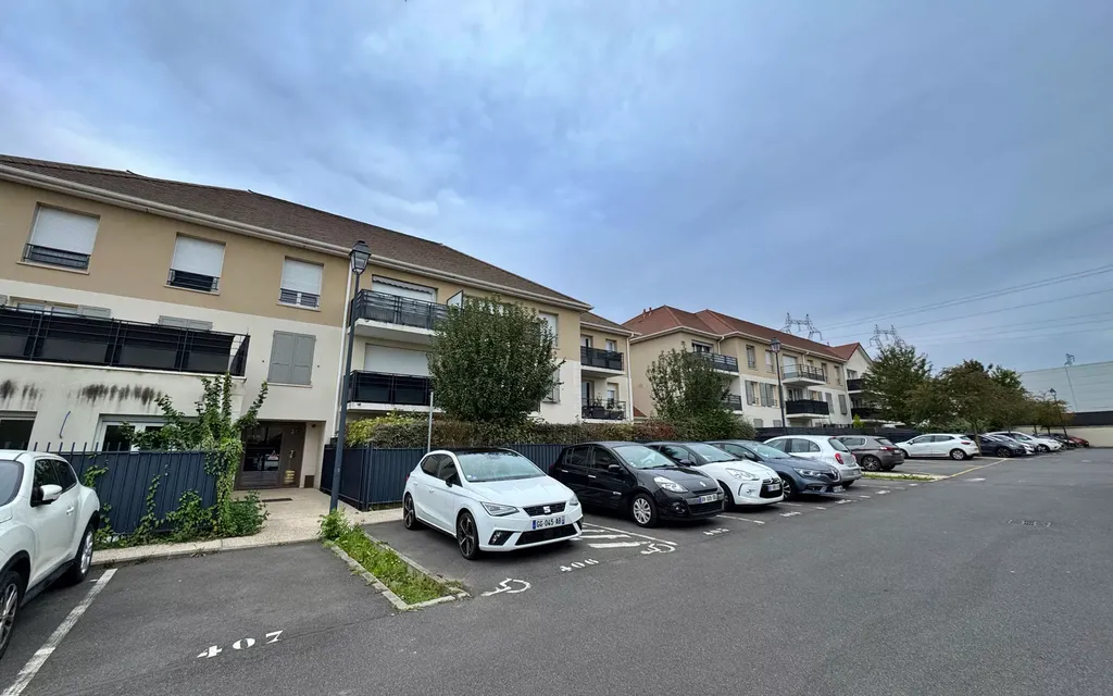 Achat appartement à vendre 2 pièces 41 m² - Le Pin