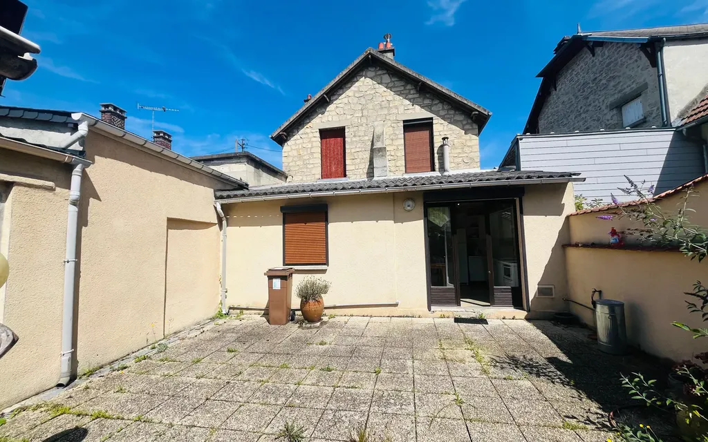 Achat maison à vendre 3 chambres 103 m² - Laon