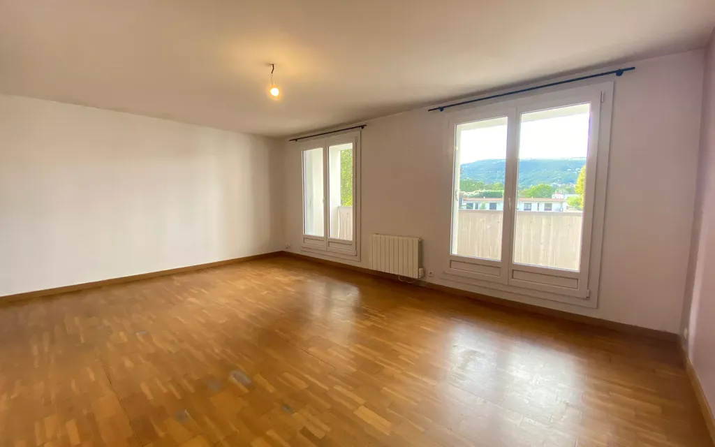 Achat appartement à vendre 2 pièces 66 m² - Fontaines-sur-Saône