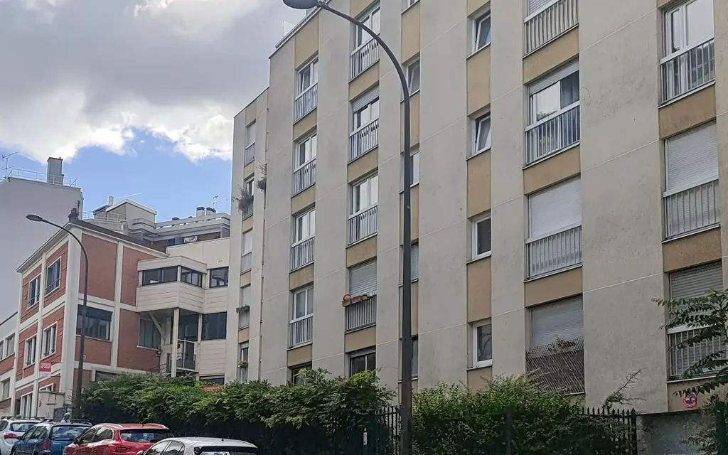 Achat studio à vendre 24 m² - Paris 20ème arrondissement