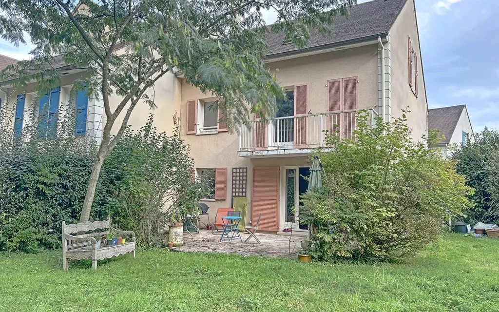 Achat maison à vendre 4 chambres 177 m² - Gif-sur-Yvette