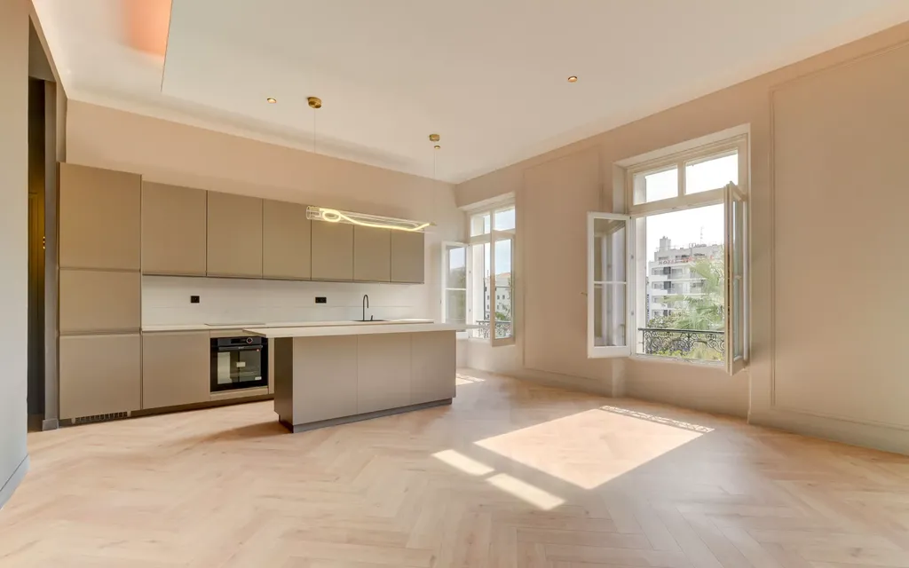 Achat appartement à vendre 4 pièces 102 m² - Cannes