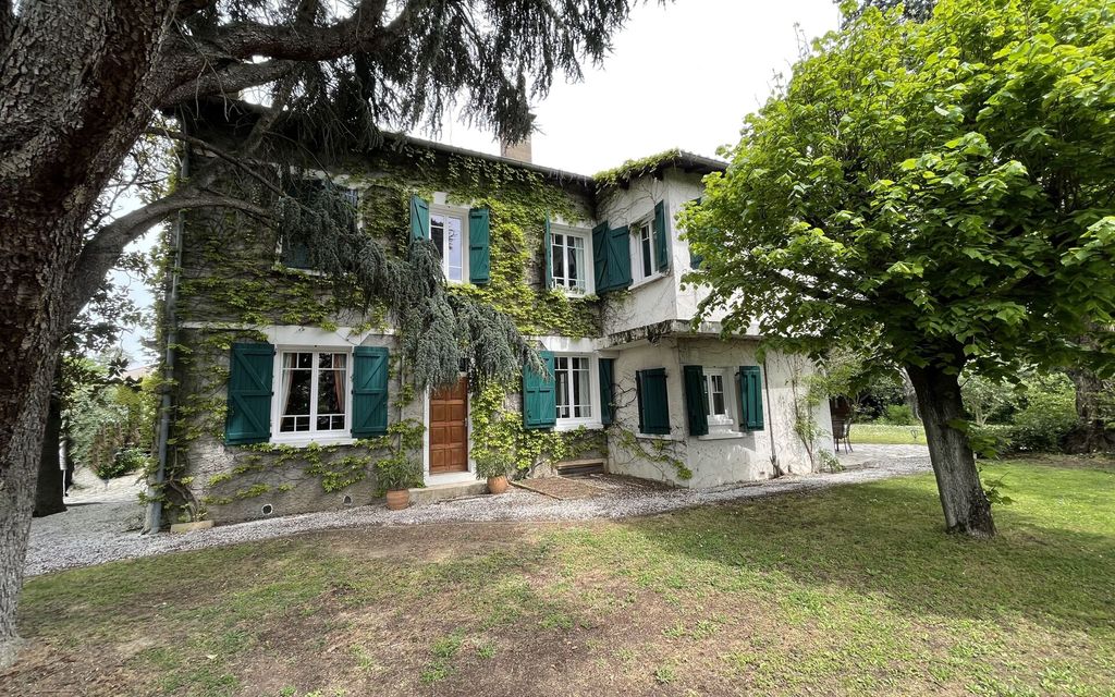 Achat maison à vendre 5 chambres 210 m² - Cugnaux