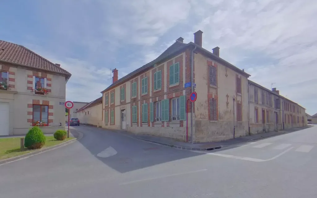 Achat maison à vendre 4 chambres 230 m² - Bergères-lès-Vertus