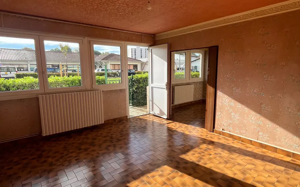 Achat appartement à vendre 4 pièces 82 m² - Saint-Pierre-d'Irube