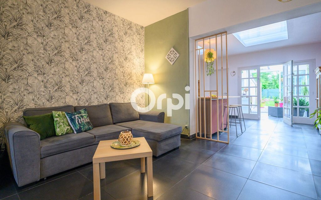 Achat maison à vendre 3 chambres 104 m² - Valenciennes