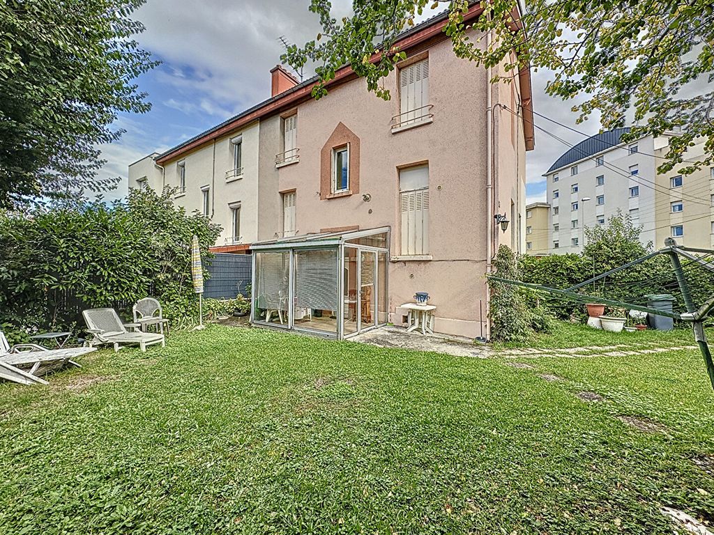 Achat maison à vendre 2 chambres 70 m² - Clermont-Ferrand