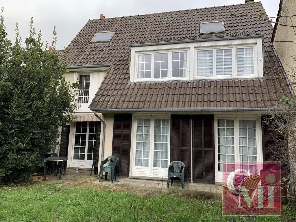 Achat maison à vendre 4 chambres 143 m² - Breuillet