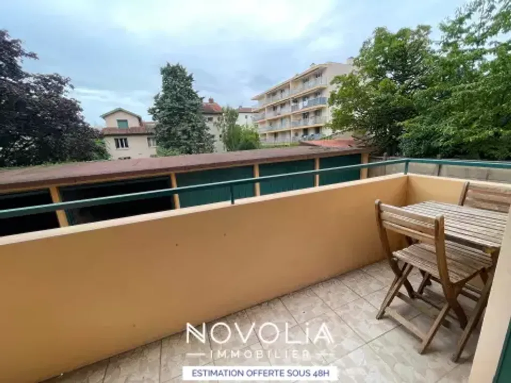 Achat appartement à vendre 3 pièces 69 m² - Lyon 8ème arrondissement