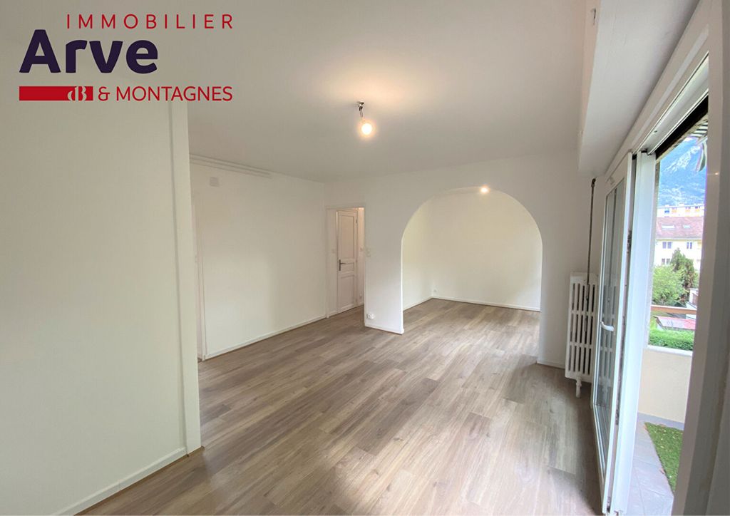 Achat appartement à vendre 3 pièces 63 m² - Cluses