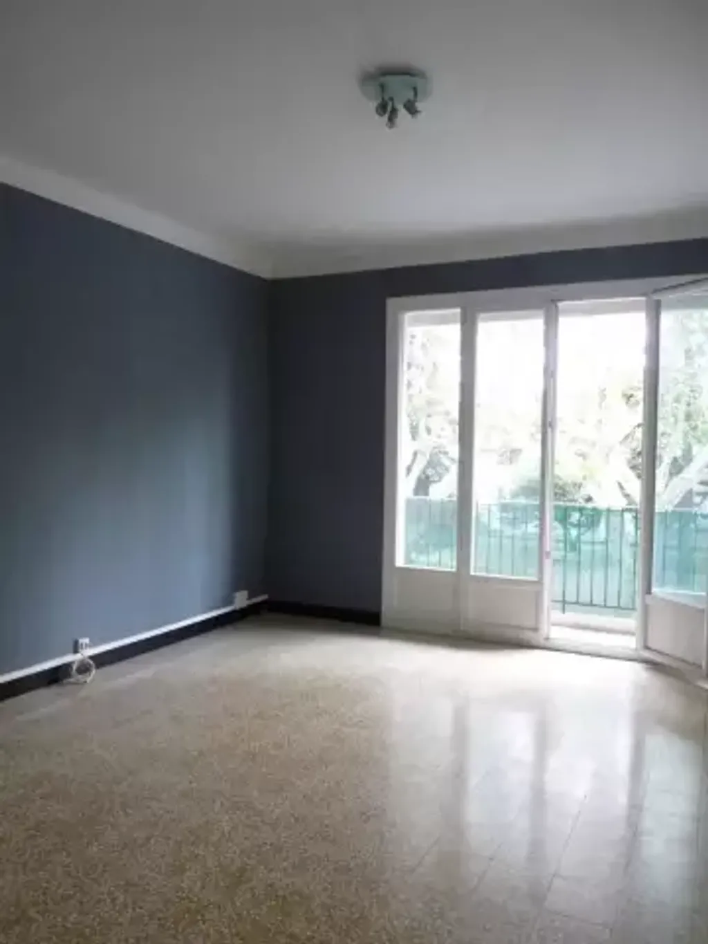 Achat appartement à vendre 3 pièces 66 m² - Beaucaire