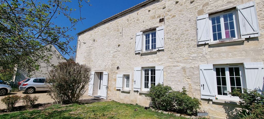 Achat maison à vendre 5 chambres 183 m² - Villers-sur-Coudun