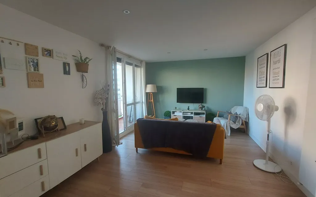 Achat appartement à vendre 4 pièces 69 m² - Bayonne