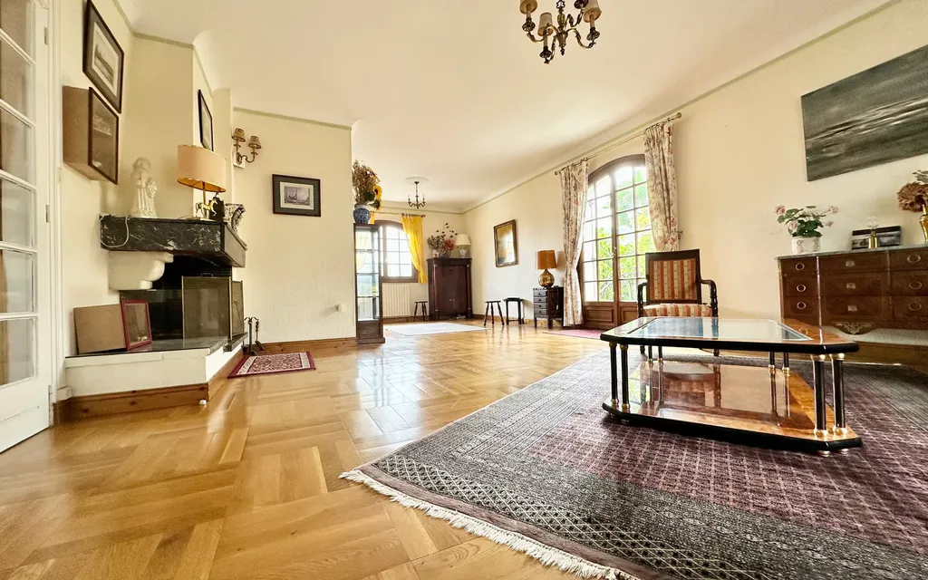 Achat maison à vendre 5 chambres 198 m² - Le Bouscat