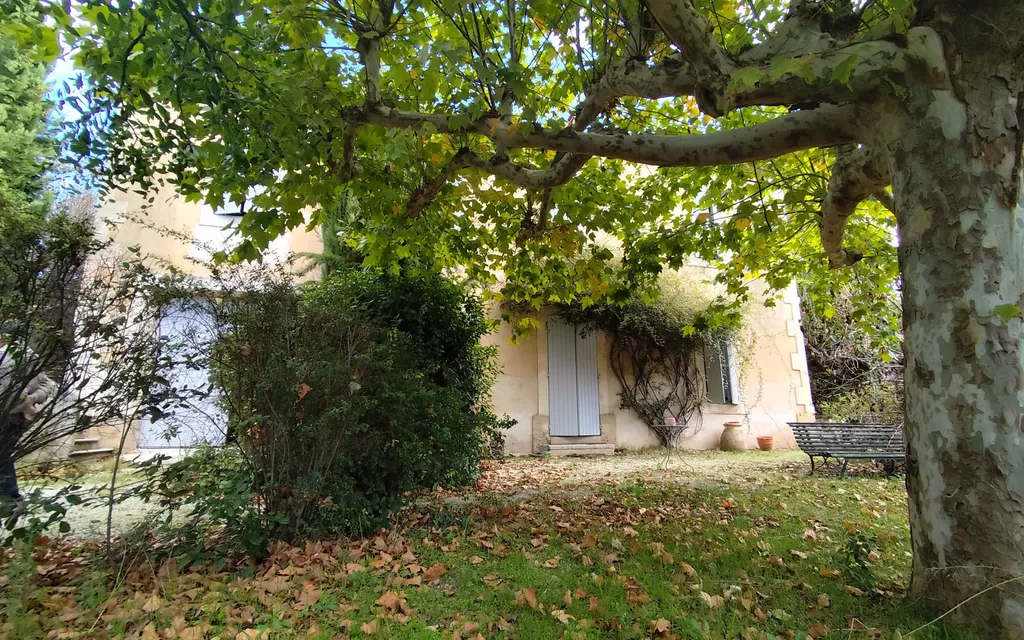 Achat maison à vendre 6 chambres 253 m² - L'Isle-sur-la-Sorgue