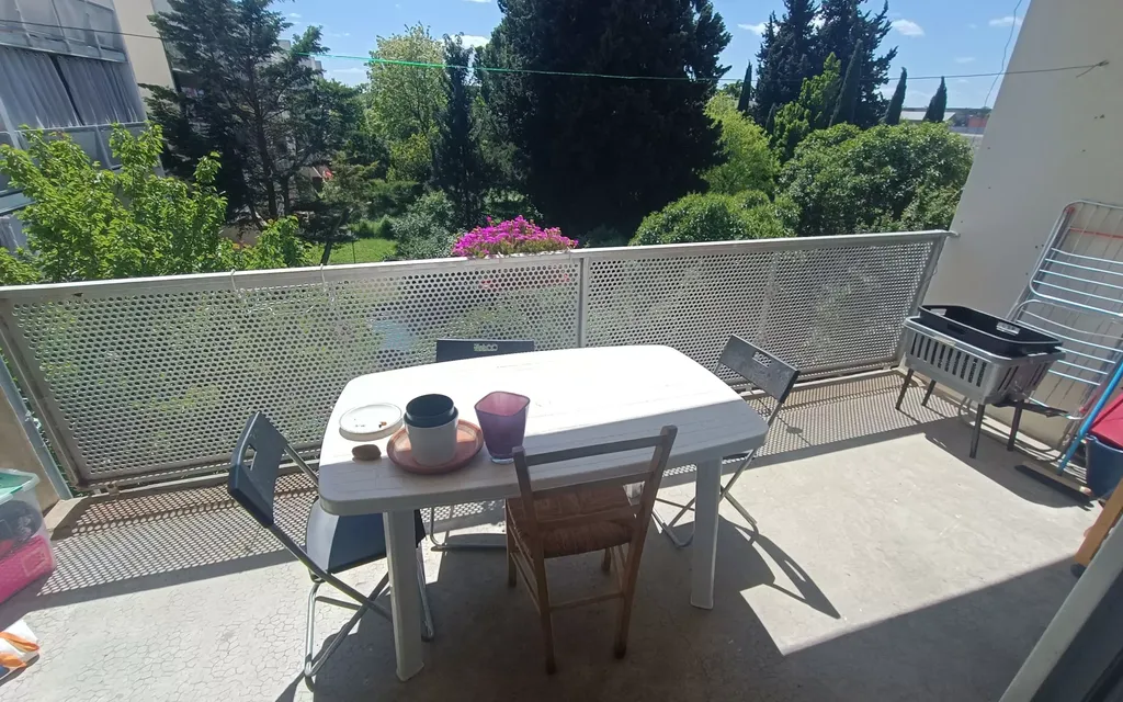 Achat appartement à vendre 3 pièces 70 m² - Avignon