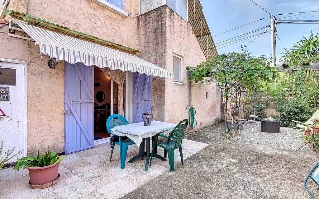 Achat maison à vendre 2 chambres 99 m² - Toulon