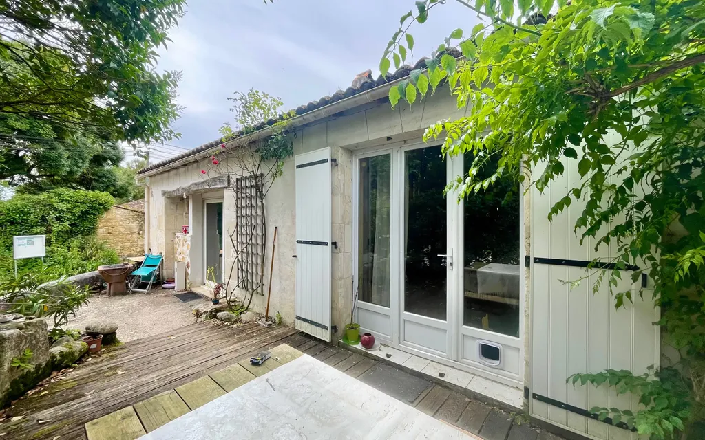 Achat maison à vendre 4 chambres 157 m² - Varzay