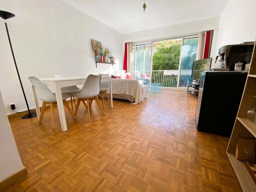 Achat appartement à vendre 3 pièces 78 m² - Marseille 6ème arrondissement