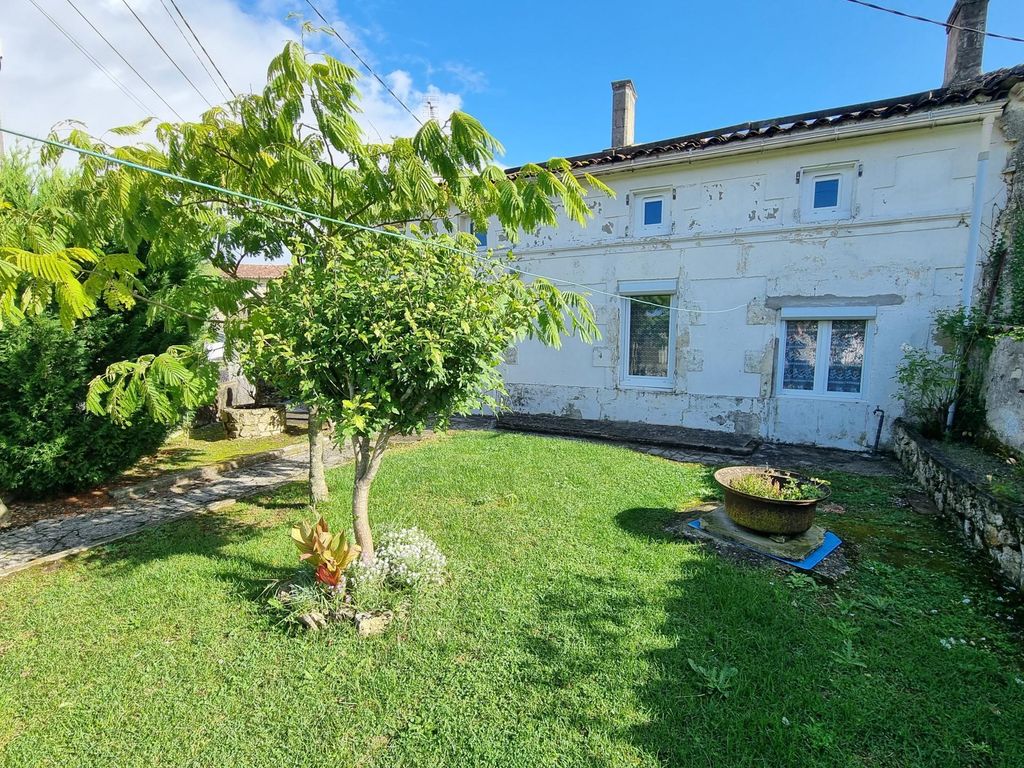 Achat maison à vendre 3 chambres 135 m² - Sonnac