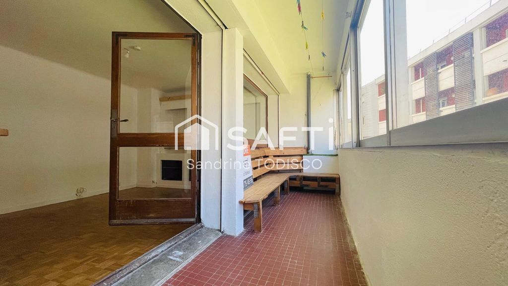 Achat appartement à vendre 3 pièces 73 m² - Aubagne