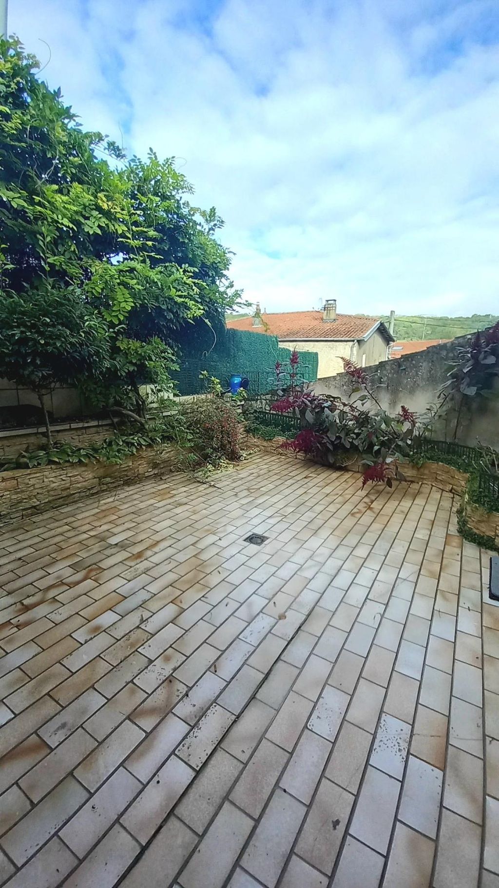 Achat maison à vendre 1 chambre 67 m² - Neuves-Maisons