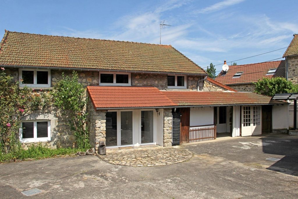 Achat maison à vendre 8 chambres 330 m² - Vichy