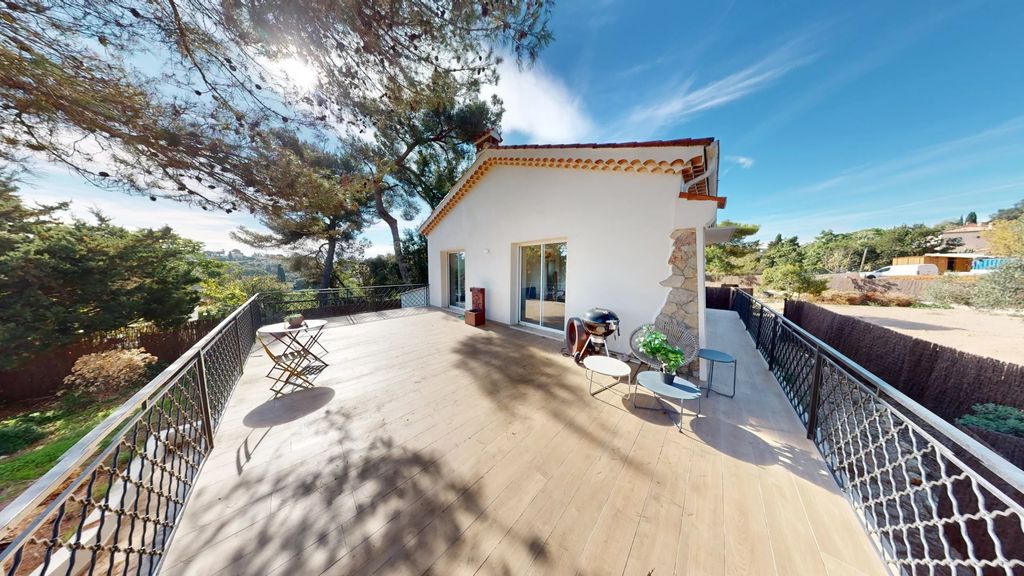 Achat appartement à vendre 4 pièces 84 m² - Antibes