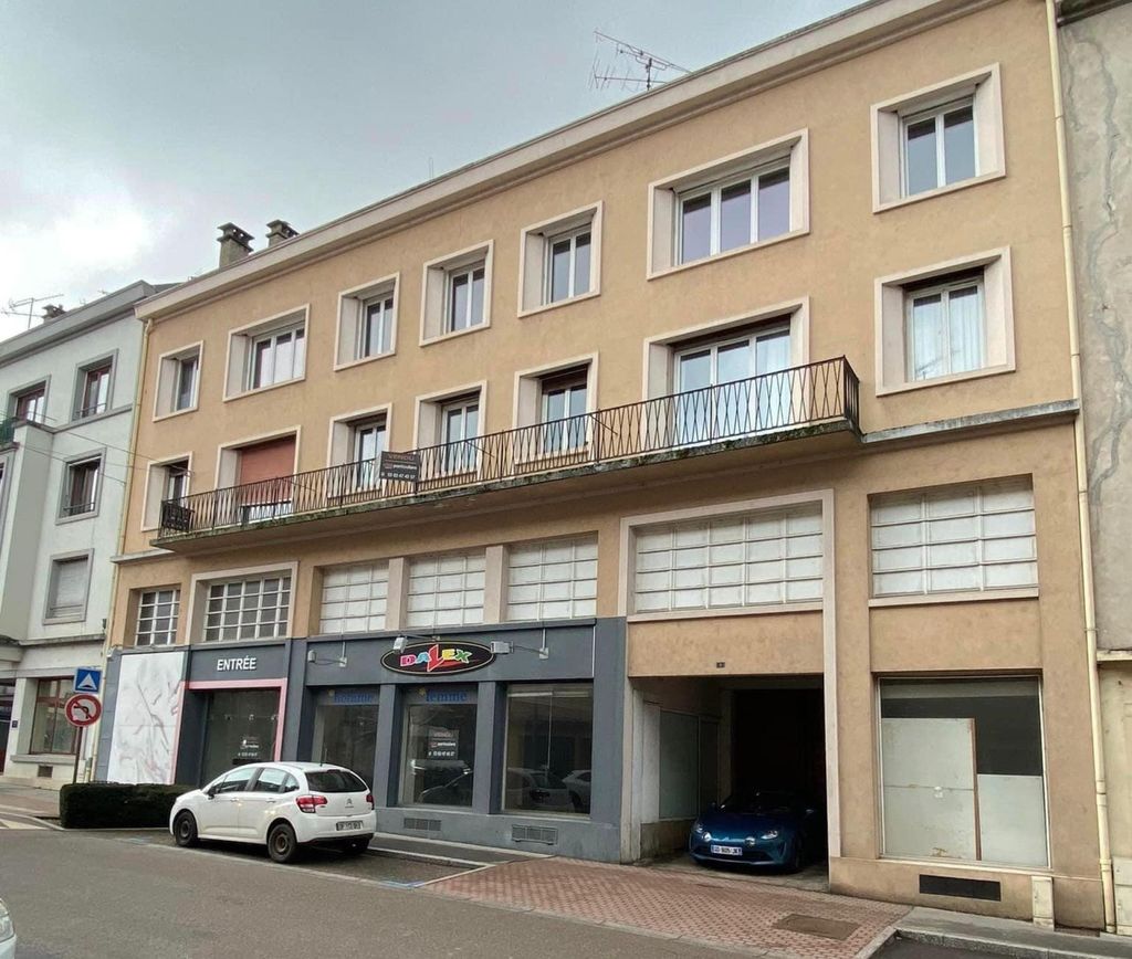 Achat appartement à vendre 3 pièces 81 m² - Charmes