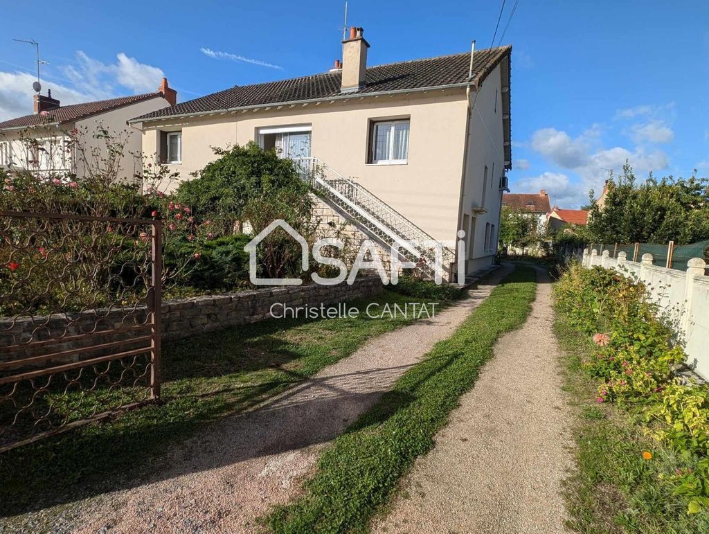 Achat maison à vendre 6 chambres 206 m² - Montluçon