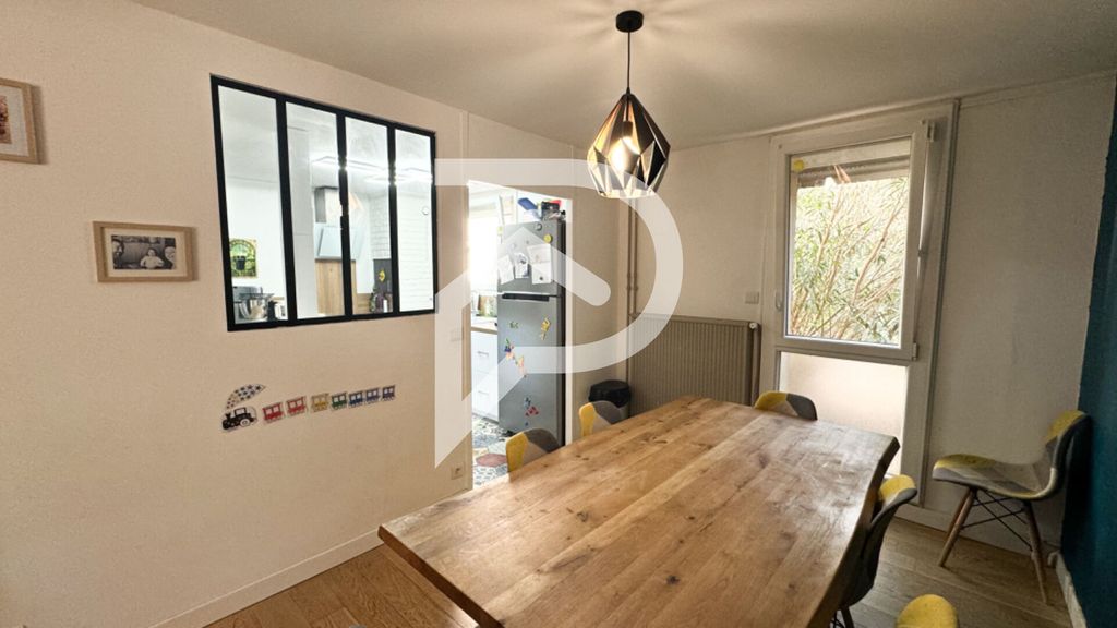 Achat appartement à vendre 5 pièces 99 m² - Martigues