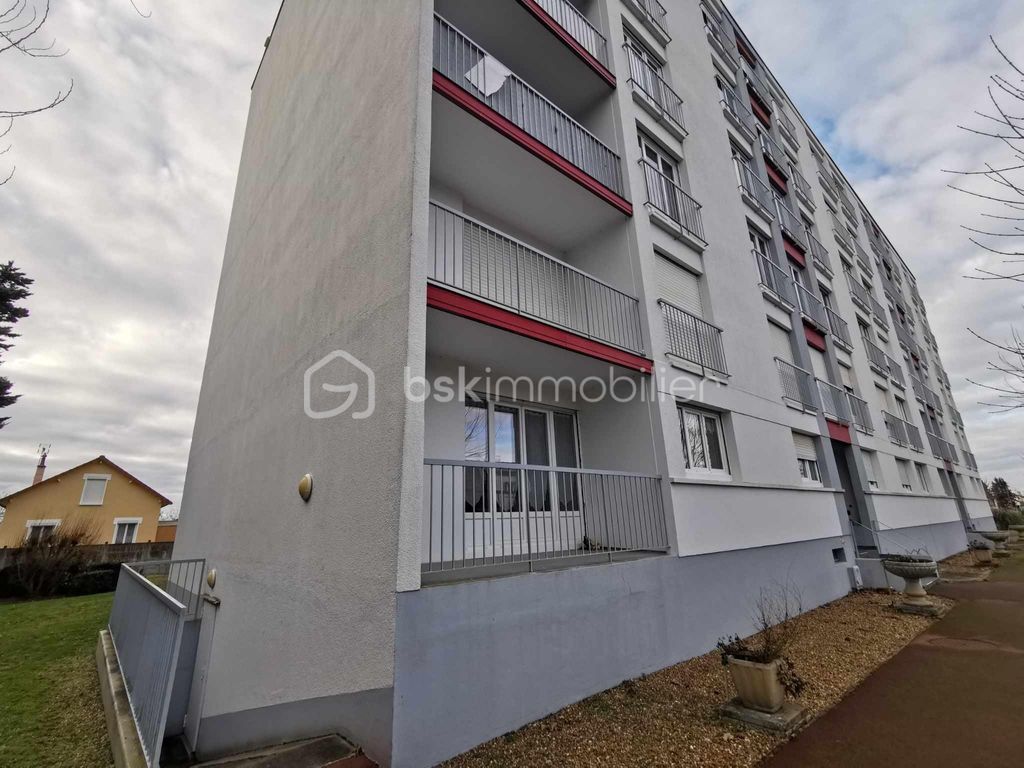 Achat appartement à vendre 4 pièces 87 m² - Montargis